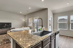 202 Blanco Dr, Huntsville, TX 77340 - Photo 13