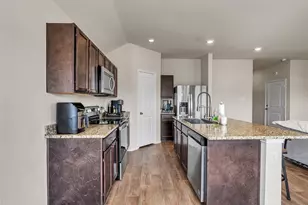 202 Blanco Dr, Huntsville, TX 77340 - Photo 11