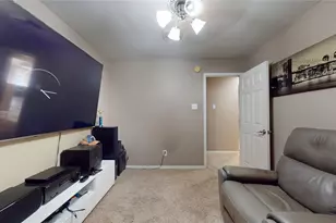 8835 Gas Light Village Dr, Houston, TX 77095 - Photo 33