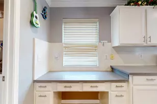 8835 Gas Light Village Dr, Houston, TX 77095 - Photo 19