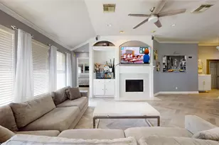 8835 Gas Light Village Dr, Houston, TX 77095 - Photo 15