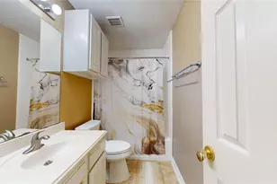 8835 Gas Light Village Dr, Houston, TX 77095 - Photo 35