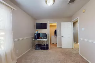 8835 Gas Light Village Dr, Houston, TX 77095 - Photo 37