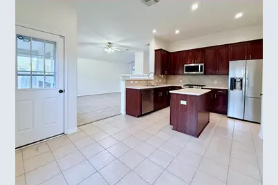 13714 Brighton Park Drive, Houston, TX 77044 - Photo 15