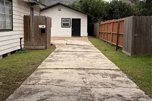 505 Wafer St, Pasadena, TX 77506 - Photo 1