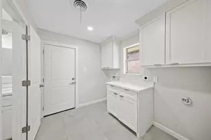 2261 Riverside Dr, West Columbia, TX 77486 - Photo 21