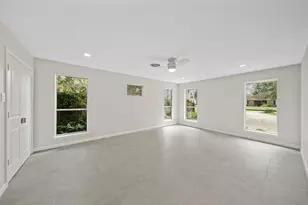 2261 Riverside Dr, West Columbia, TX 77486 - Photo 23