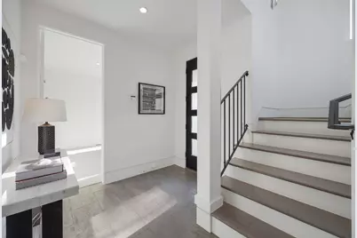 7327 Shadyvilla Pointe Drive, Houston, TX 77055 - Photo 9