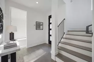 7327 Shadyvilla Pointe Dr, Houston, TX 77055 - Photo 9