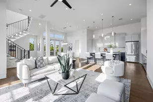 7327 Shadyvilla Pointe Dr, Houston, TX 77055 - Photo 17