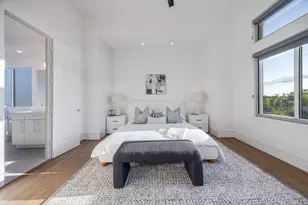 7327 Shadyvilla Pointe Dr, Houston, TX 77055 - Photo 31