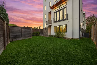 7327 Shadyvilla Pointe Drive, Houston, TX 77055 - Photo 41