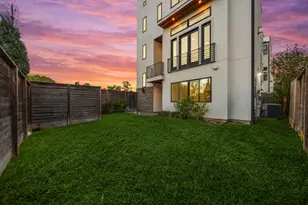 7327 Shadyvilla Pointe Dr, Houston, TX 77055 - Photo 41