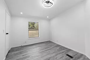 11759 W Hollyhill Dr, Plantersville, TX 77363 - Photo 27