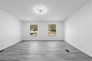 11759 W Hollyhill Dr, Plantersville, TX 77363 - Photo 19