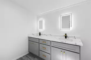 11759 W Hollyhill Dr, Plantersville, TX 77363 - Photo 21