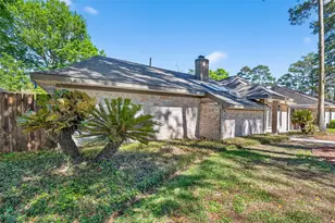 25510 Old Carriage Ln, Spring, TX 77373 - Photo 5