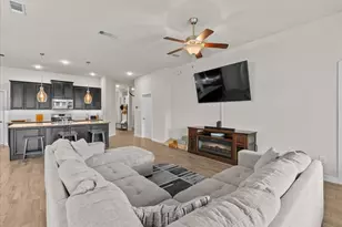 439 Bayberry Lndg Wy, Crosby, TX 77532 - Photo 9