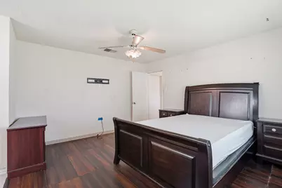 17311 Edgehaven Drive, Houston, TX 77489 - Photo 11
