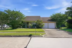 17311 Edgehaven Dr, Houston, TX 77489 - Photo 1