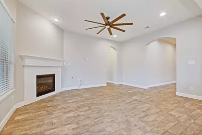 3556 Woods Estates Drive, Conroe, TX 77304 - Photo 9