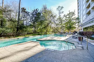 121 N Post Oak Ln, Houston, TX 77024 - Photo 45