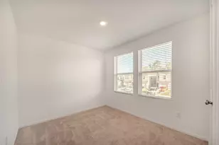 21458 Carosella Dr, New Caney, TX 77357 - Photo 19