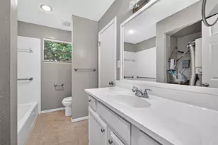 201 Lakeview Terrace Terrace, Conroe, TX 77356 - Photo 7