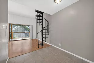 201 Lakeview Terrace Terrace, Conroe, TX 77356 - Photo 5