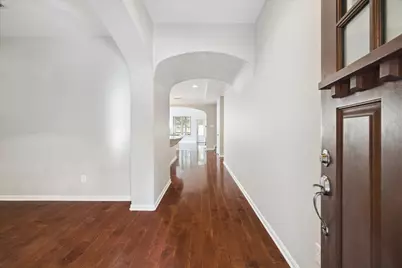 6 Douvaine Court, The Woodlands, TX 77382 - Photo 3