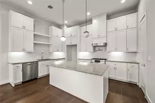 8707 Padua Ln, Houston, TX 77055 - Photo 5