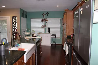 2619 Sailboat Drive, Houston, TX 77058 - Photo 11