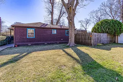 1529 E Taylor Lake Circle, Livingston, TX 77351 - Photo 23