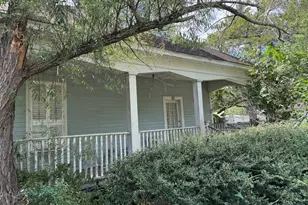 111 W Cleveland St, Alvin, TX 77511 - Photo 1