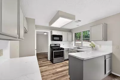 8815 Stoney Bend Drive, Spring, TX 77379 - Photo 11