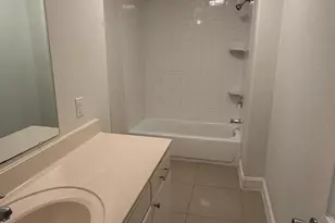 3507 E Lockwood Dr, Houston, TX 77026 - Photo 7