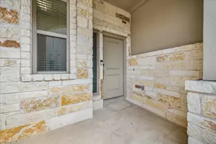 13001 Hymeadow Dr, Austin, TX 78729 - Photo 23
