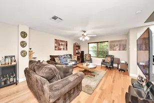 5951 S Loop E, Houston, TX 77033 - Photo 3