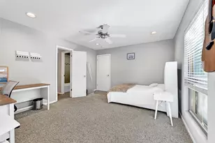 43 Legend Ln, Houston, TX 77024 - Photo 27