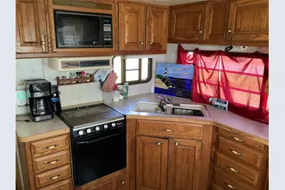 1476 Mabry Street, Gilchrist, TX 77617 - Photo 23