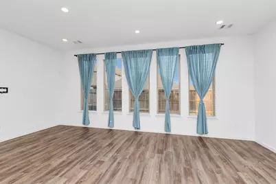 677 Royal Arch Drive, Conroe, TX 77304 - Photo 13