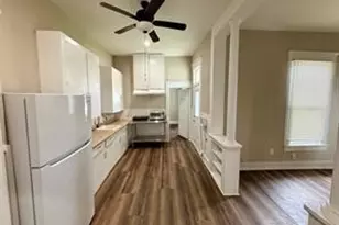 1403 14th St, Huntsville, TX 77340 - Photo 5
