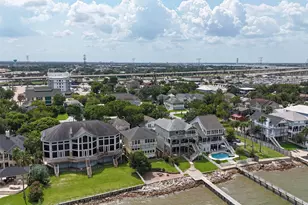 804 Bay Ave, Kemah, TX 77565 - Photo 47