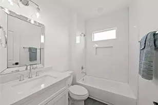 2510 Gray St, Houston, TX 77003 - Photo 9