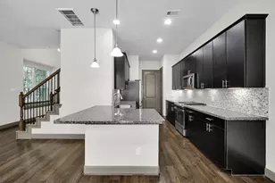 111 Aventura Pl, Spring, TX 77389 - Photo 13
