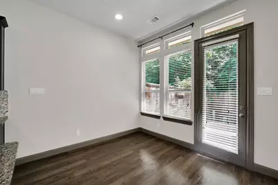 111 Aventura Place, Spring, TX 77389 - Photo 11