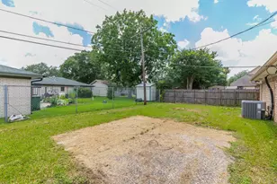 2120 Waverly Cir, Port Arthur, TX 77640 - Photo 31