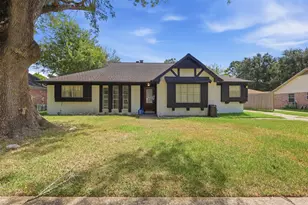 341 Dawn Hill Dr, Friendswood, TX 77546 - Photo 1