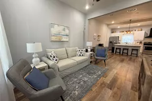 3424 Ursuline St, Galveston, TX 77550 - Photo 9