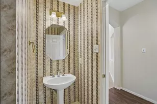 15415 Truslow Point Ln, Sugar Land, TX 77478 - Photo 21